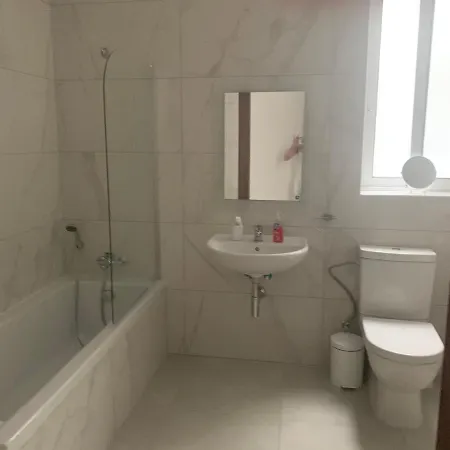 New, Beautiful Modern 3 Bed Near The Sea Frount Σεντ Πόλς Μπέι